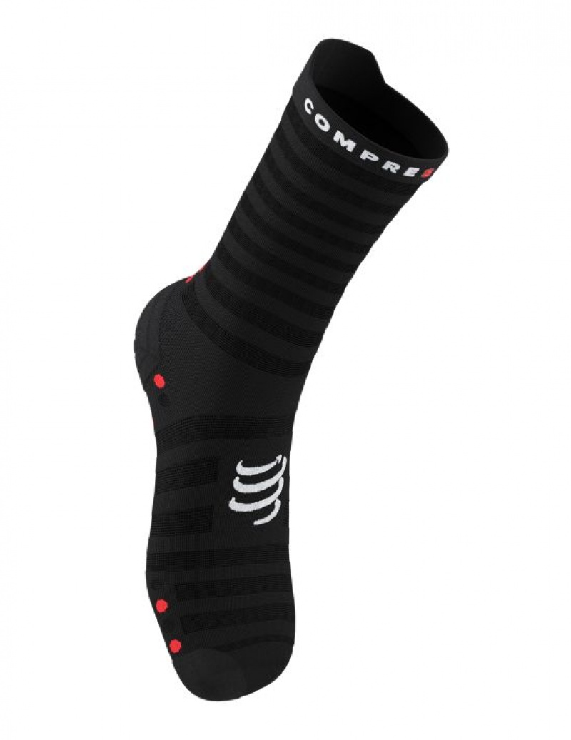 Compressport Pro Racing Socks v4.0 Ultralight Run High Muške Čarape Za Trčanje Crne Crvene | 946-MEPNDC